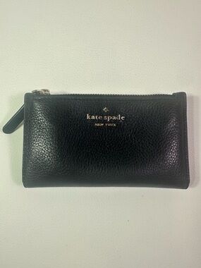 Pre-owned Kate Spade Black Pebbled Leather Zip/Fold/Snap Card Wallet